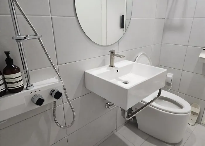 Appartement #204 Free Luggage Stn 5min Check *